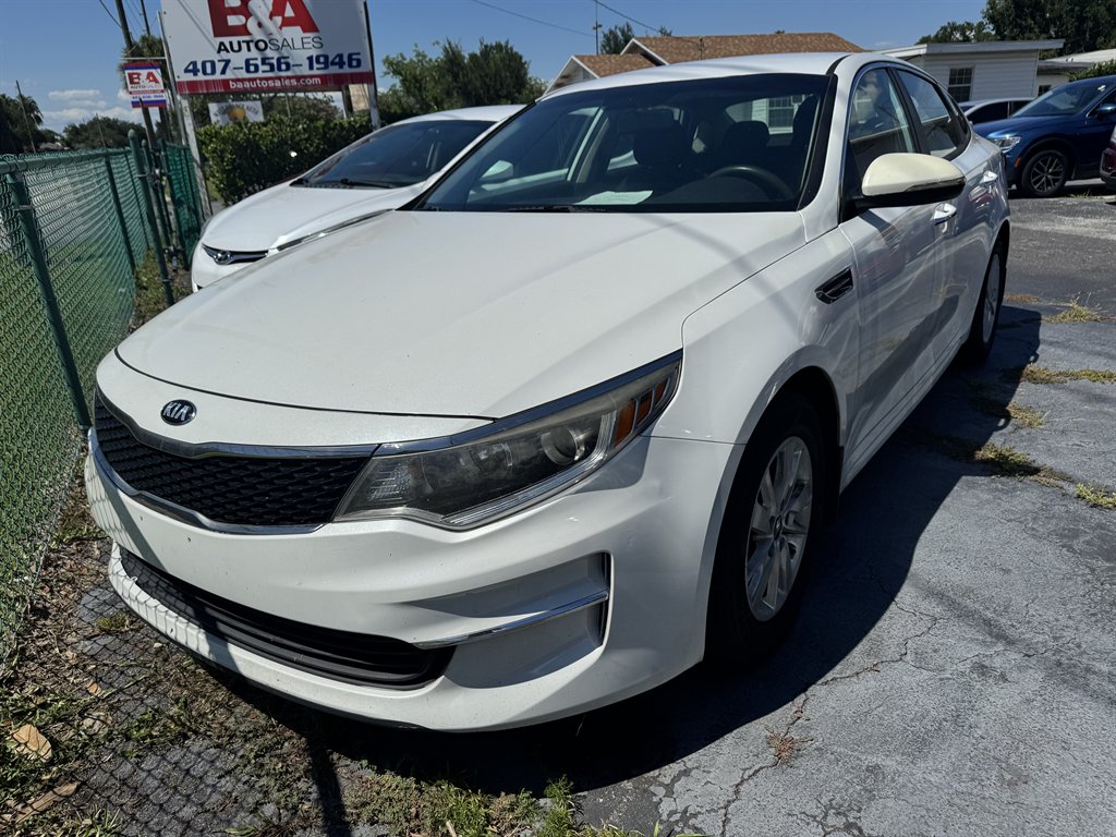 2018 Kia Optima LX AT's photo