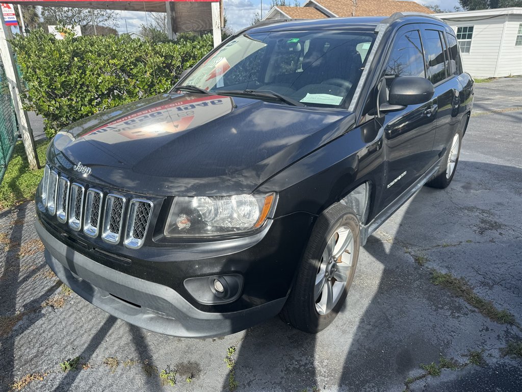 2016 Jeep Compass Sport's photo